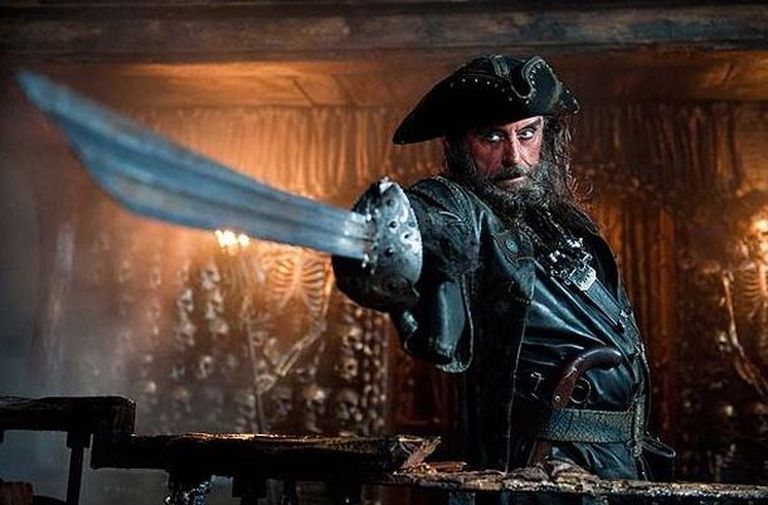 Ian McShane filmis «Pirates of Caribbean: On Stranger Tides» piraat Musthabemena