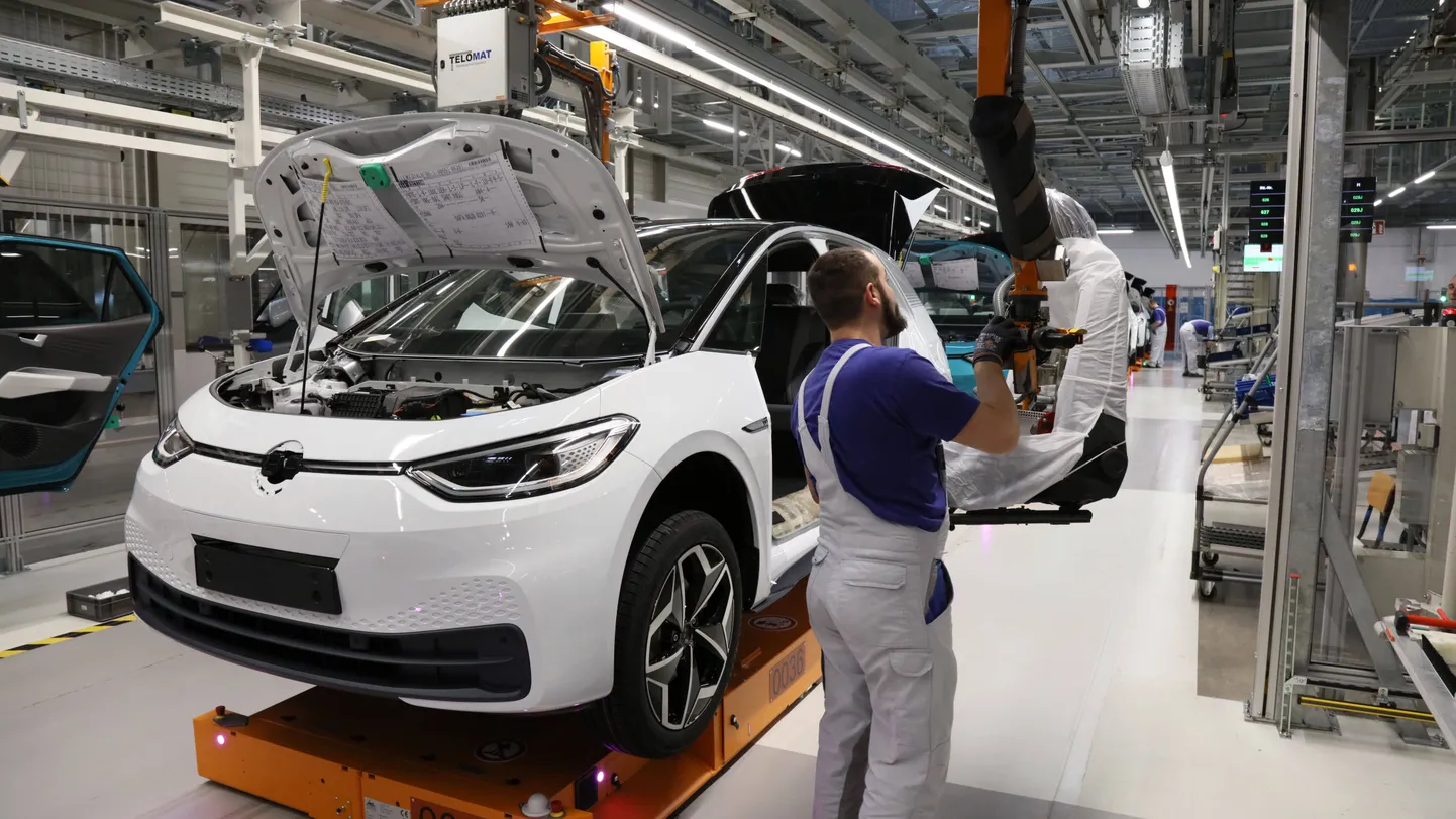 Töö Saksa Volkswageni autotehases