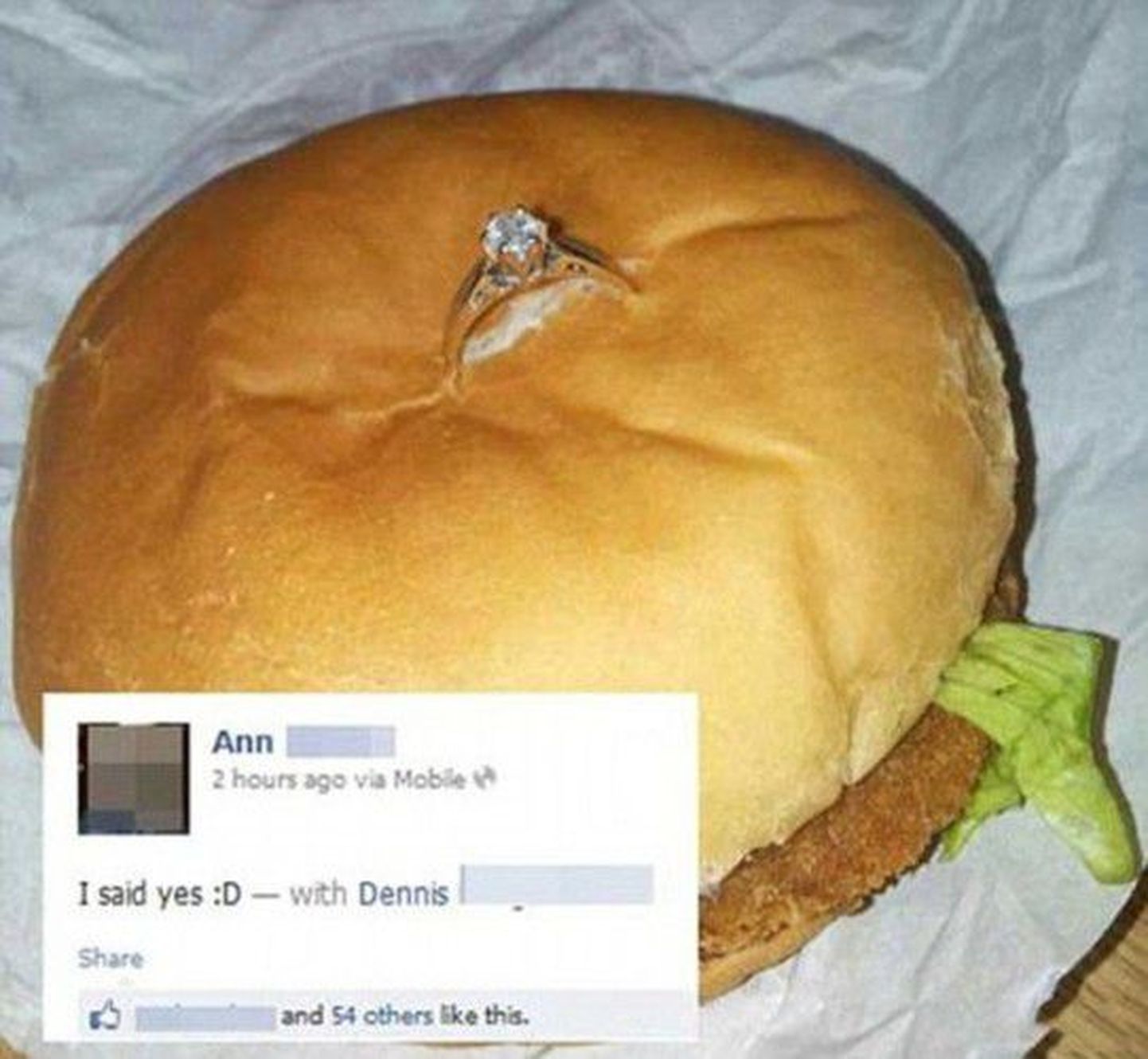 Кольцо в гамбургере