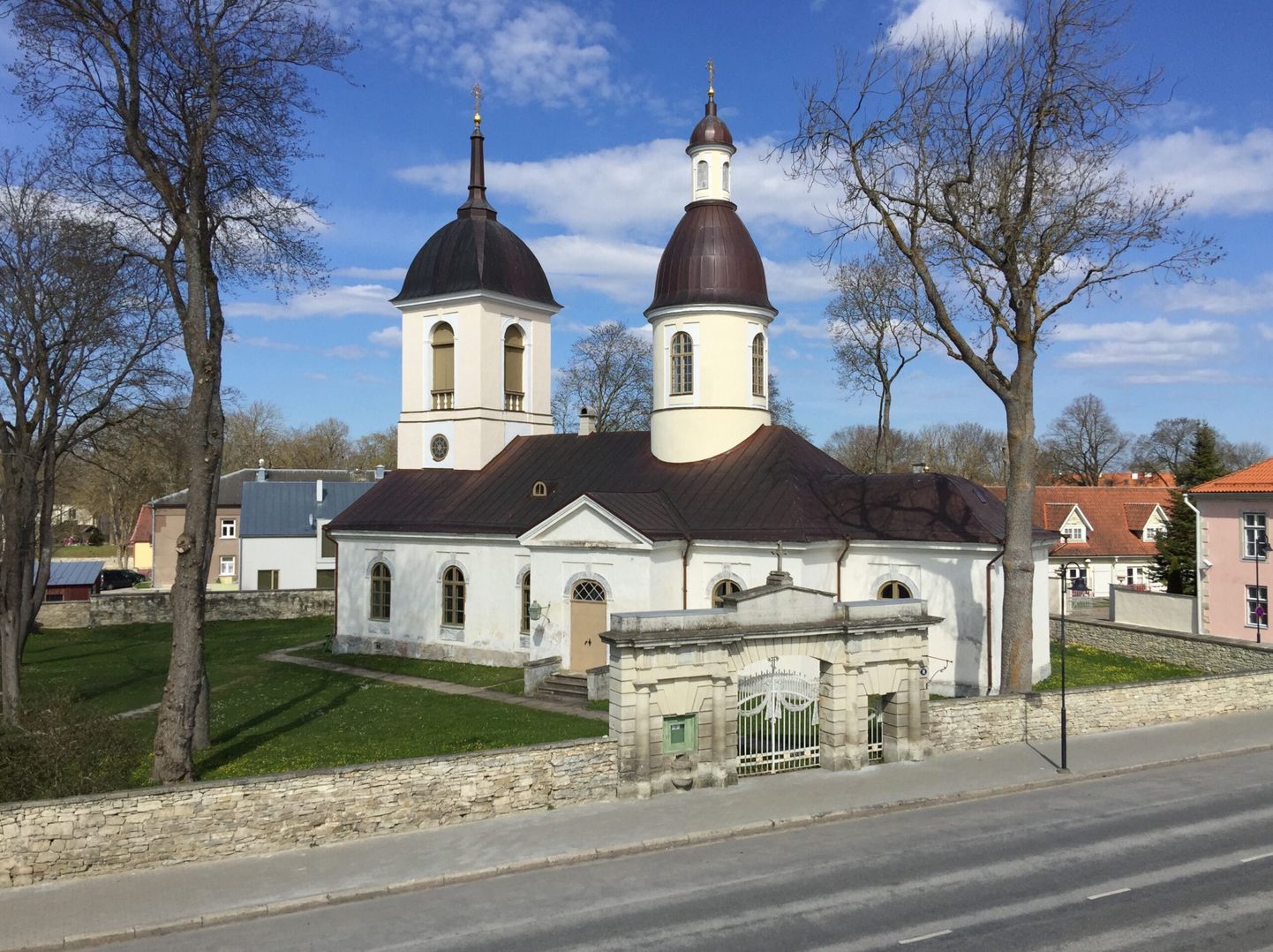Kuressaare Püha Nikolai kirik.