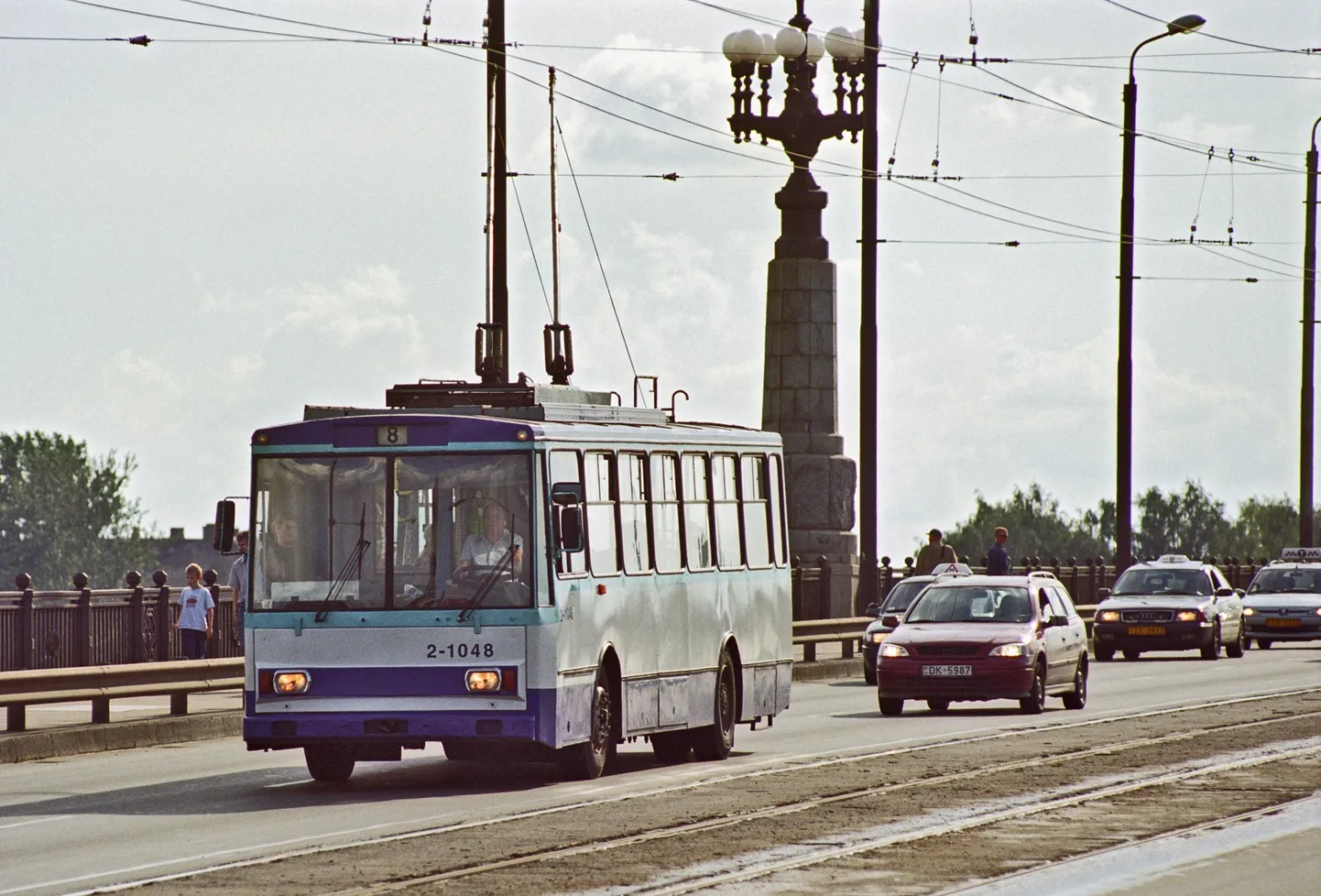 Trollibuss Riia kesklinnas.