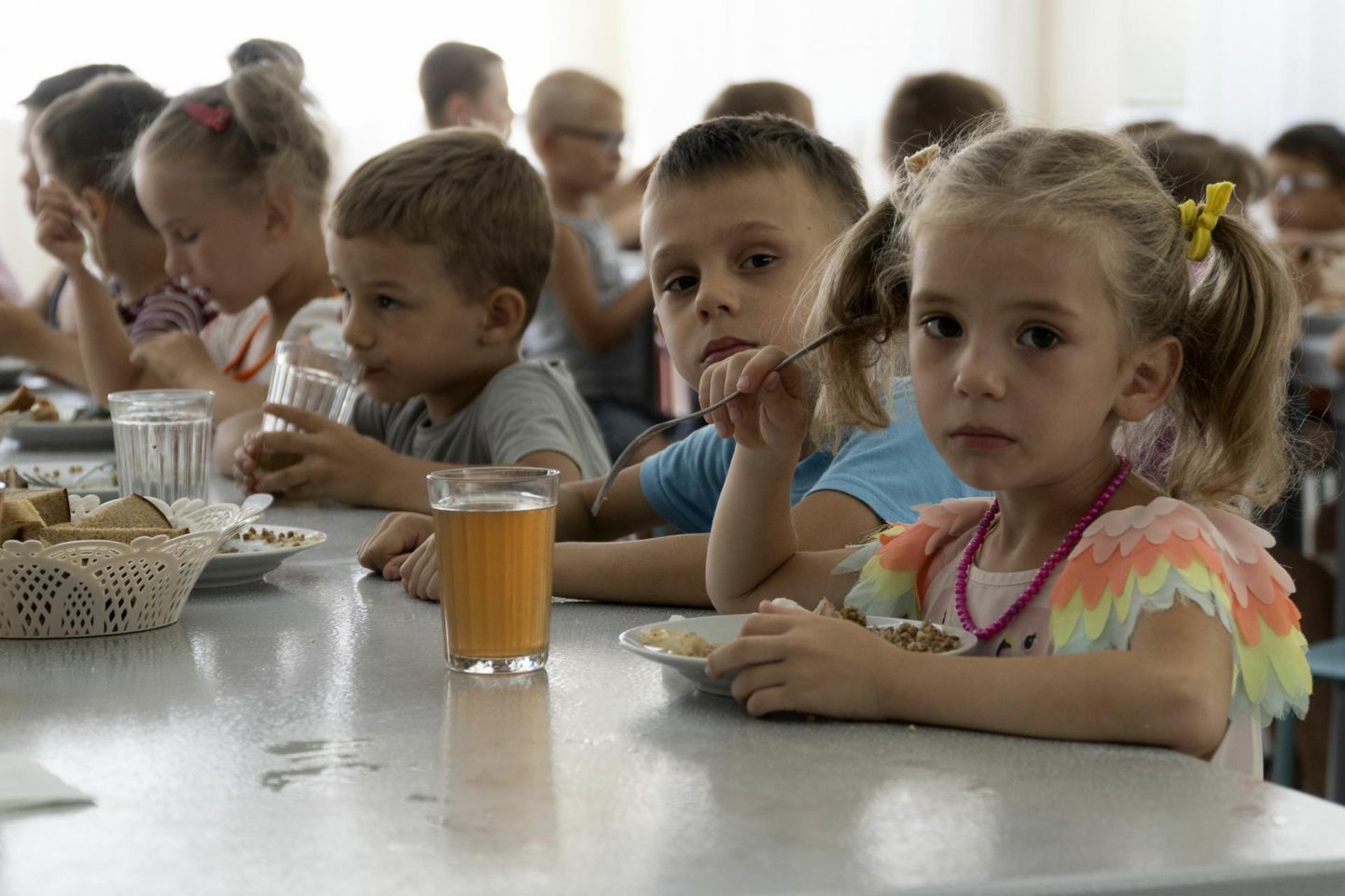 Suvel Venemaale Zolotaja Kosa laagrisse viidud ukraina lapsed.