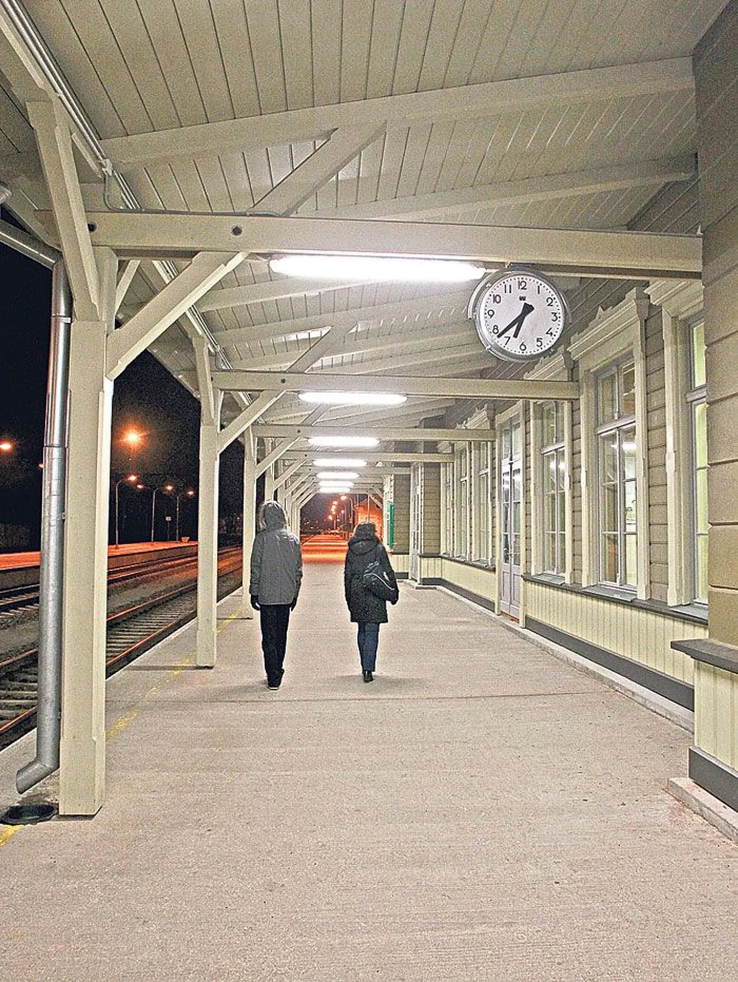 Tartu vaksalist ei välju juba ammu ühtki rahvusvahelist rongi, isegi Riiga sõitmiseks peab Valgas ümber istuma.