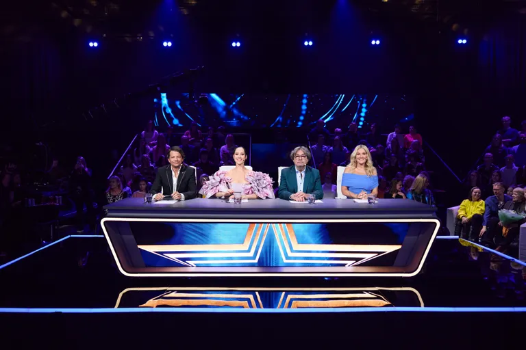 Saate «Täheks sündinud» kohtunikud Stig Rästa, Elina Nechayeva, Peeter Oja, Synne Valtri.