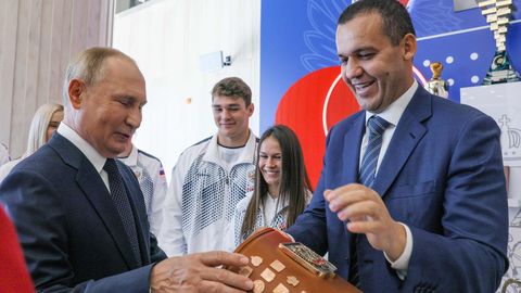 Vene oligarh maksis Trumpi poja pulmapeo eest