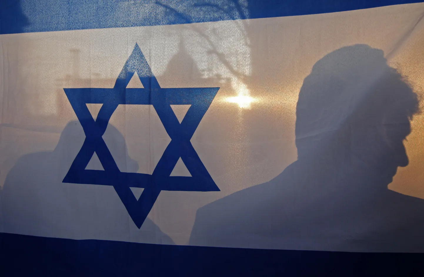 Iisraeli kohtunik: osa naisi naudivad vägistamist