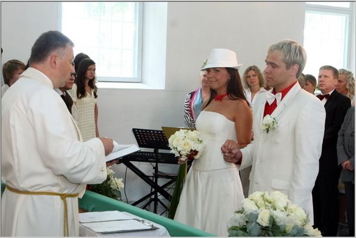 Rebecca Kontuse laulatus