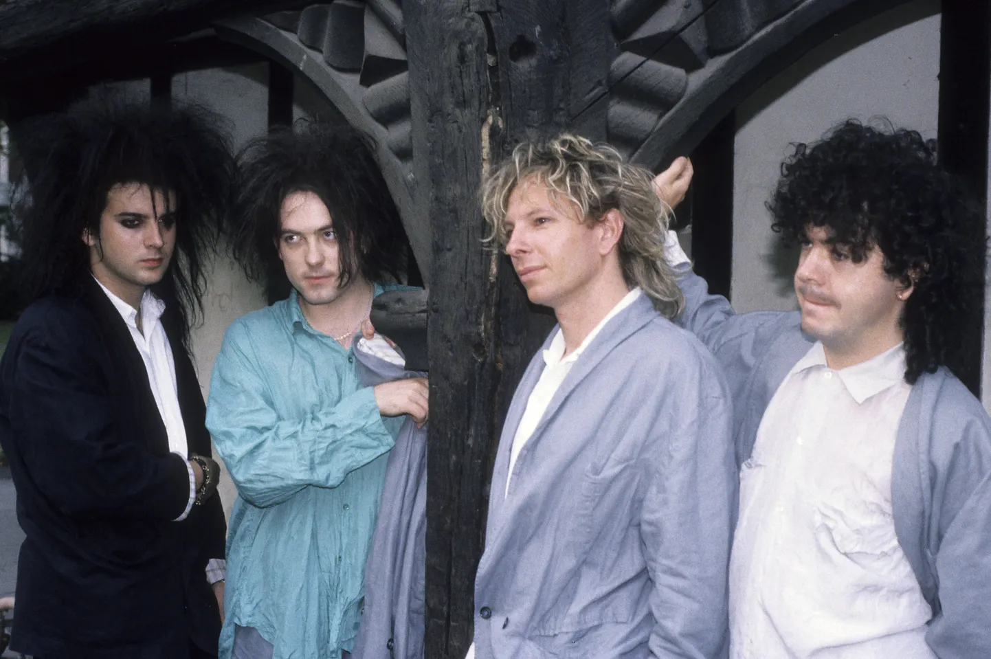 Simon Gallup, Robert Smith, Boris Williams ja Laurence Tolhurst 1986. aastal.