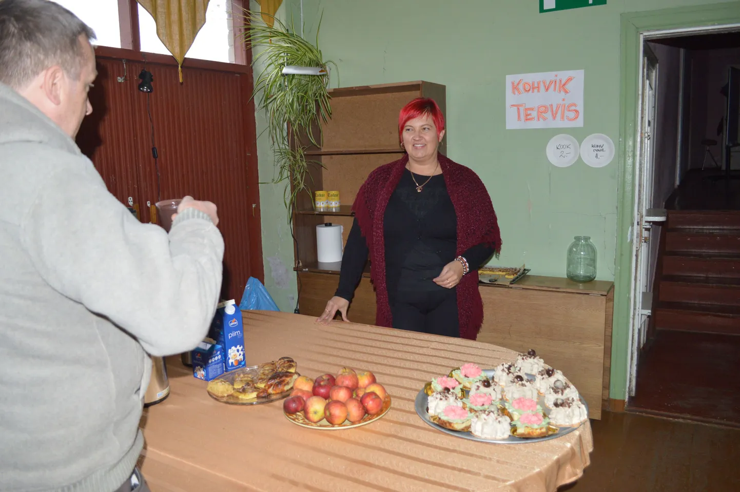 Taikse tantsuline perepäev. Fotol Taikse külaseltsi juhatuse liige Kristina Gudinas.