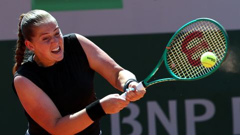 Ostapenko rangā zaudē septiņas vietas. Štrombahs reitingā at