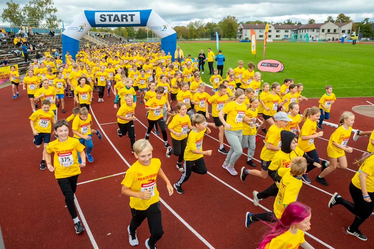 EESTI SUURIM KOOLINOORTE SPORDIÜRITUS - heategevuslik teatejooks Kuressaares 2024. aasta sügisel.