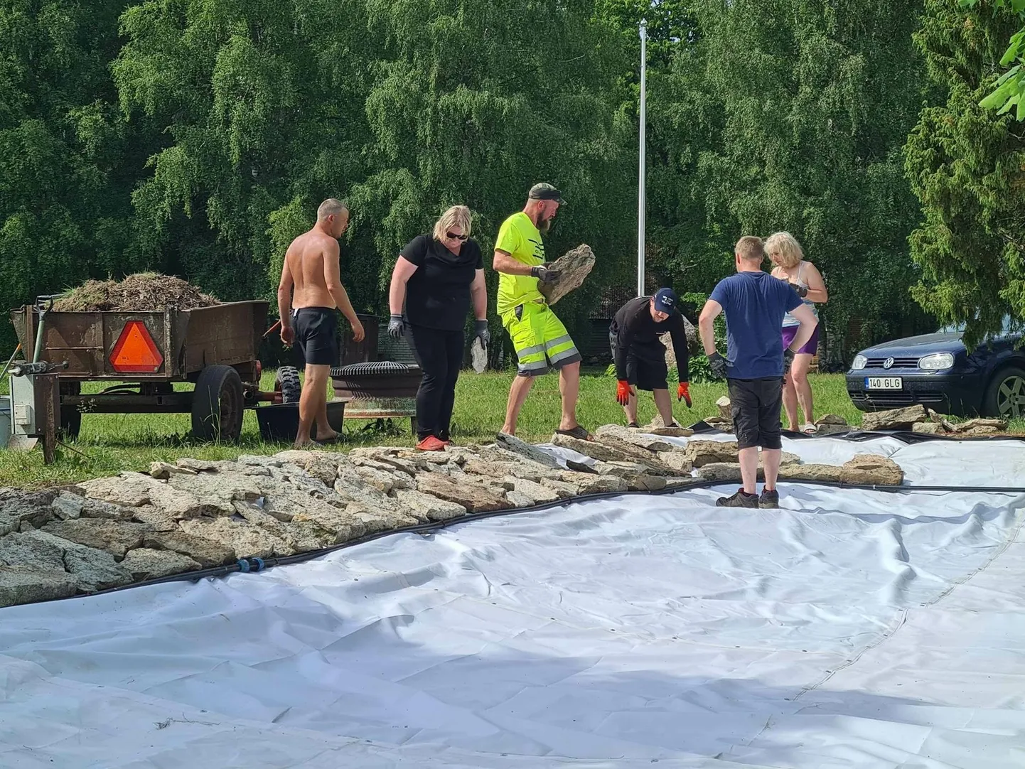 Purskkaev sai korda külarahva ühise ettevõtmisena.