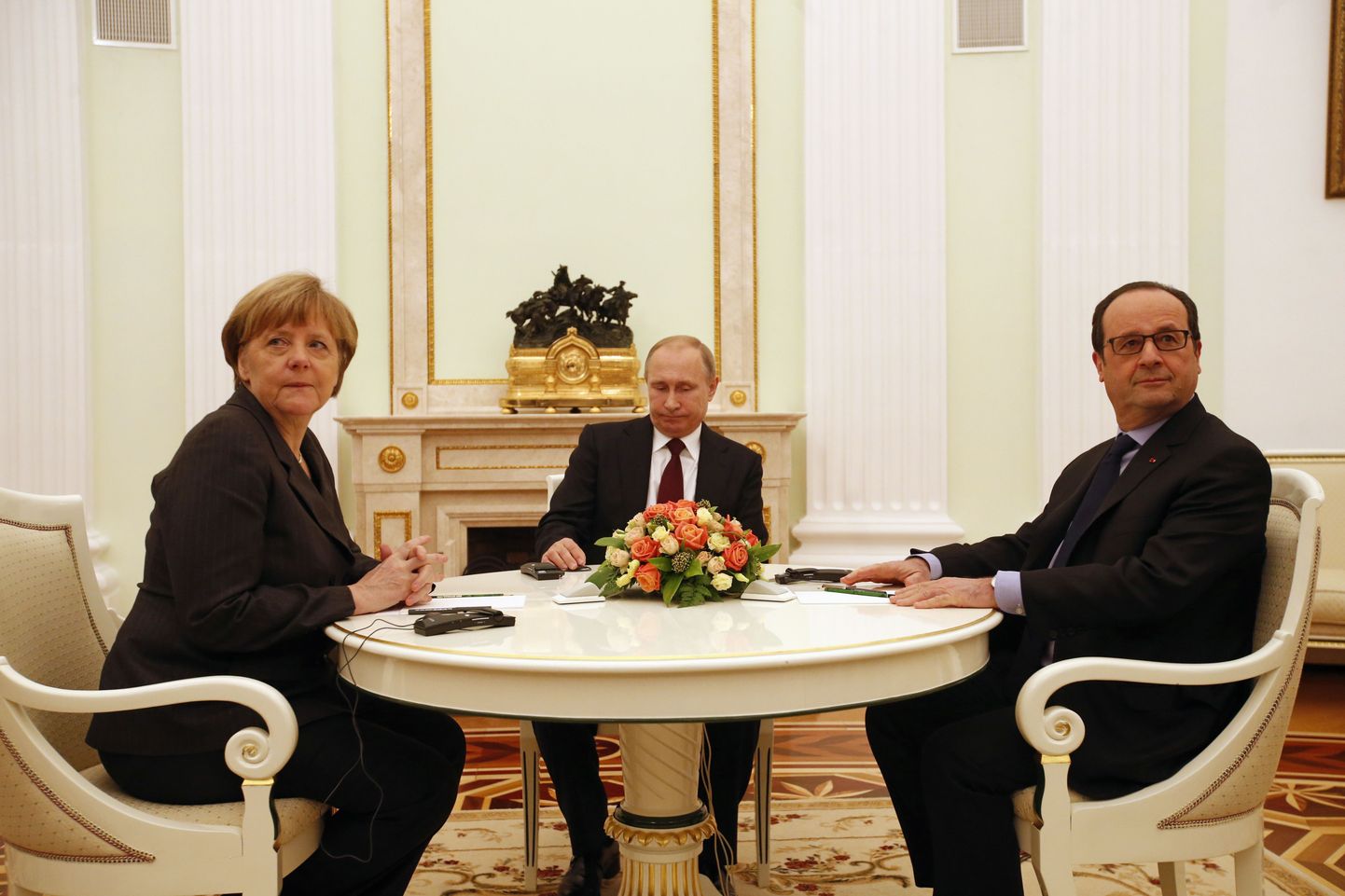 Saksamaa liidukantsler Angela Merkel ja Prantsusmaa president François Hollande kohtusid eile Venemaa president Vladimir Putiniga.