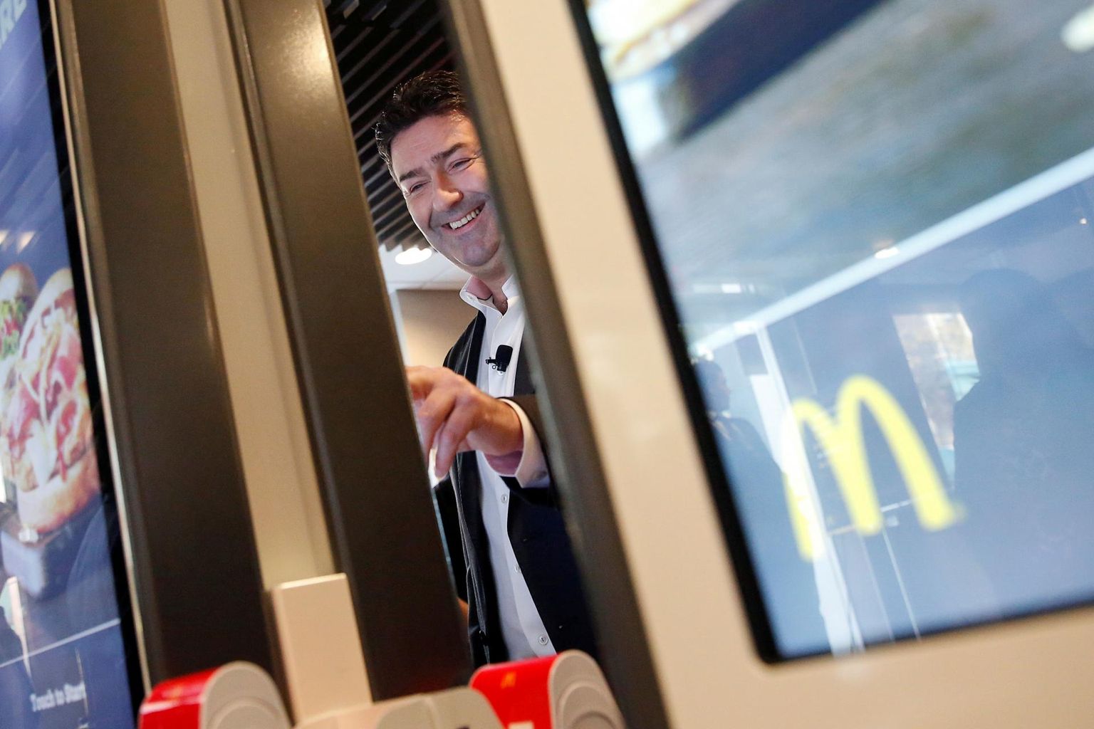 Viie aastaga McDonald’si aktsia väärtuse kahekordistanud tegevjuht Steve Easterbrook kaotas eelmisel reedel töö, sest oli suhtes ühe töötajaga.