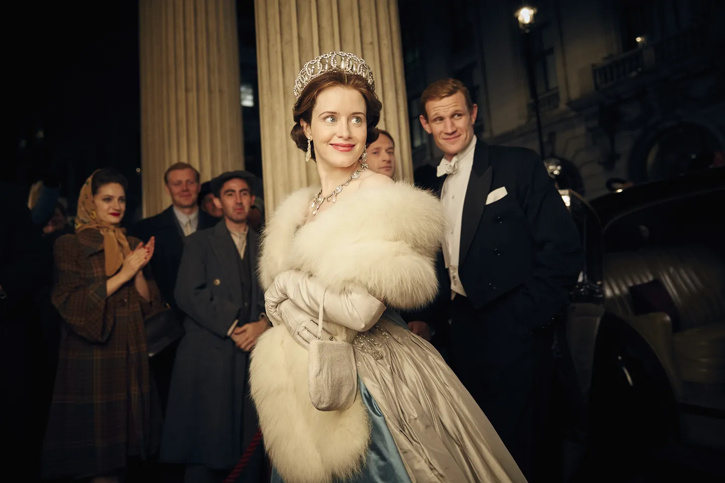 Claire Foy kuninganna Elizabeth II-na sarjas «Kroon»