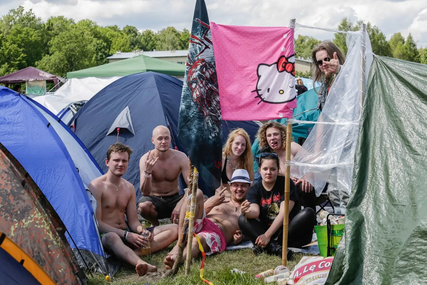 Посетители музыкального фестиваля Hard Rock Laager 2014.