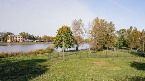 Ни на одном из рижских пляжей температура воды не превышает +17 градусов