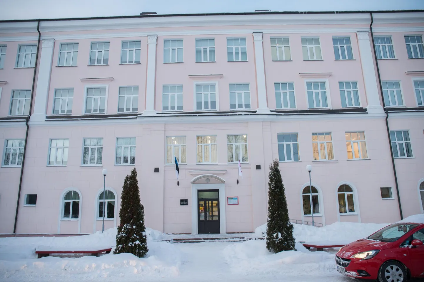Tallinna tehnikaülikooli Virumaa kolledž.