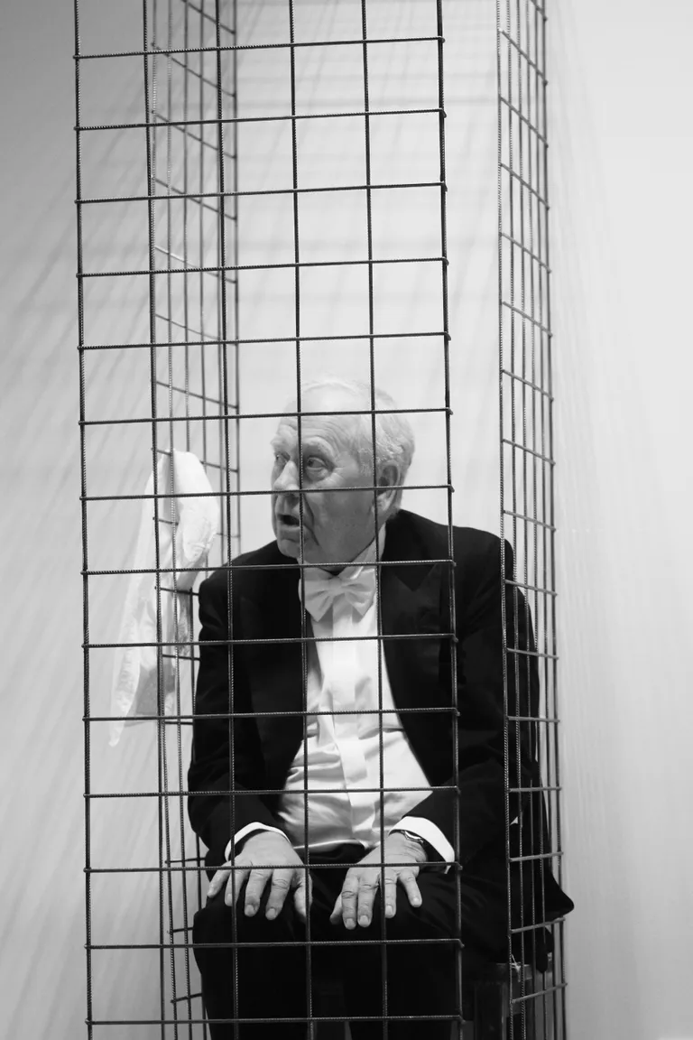 Siin teatrilabor «Mees Podolskist» (2018).