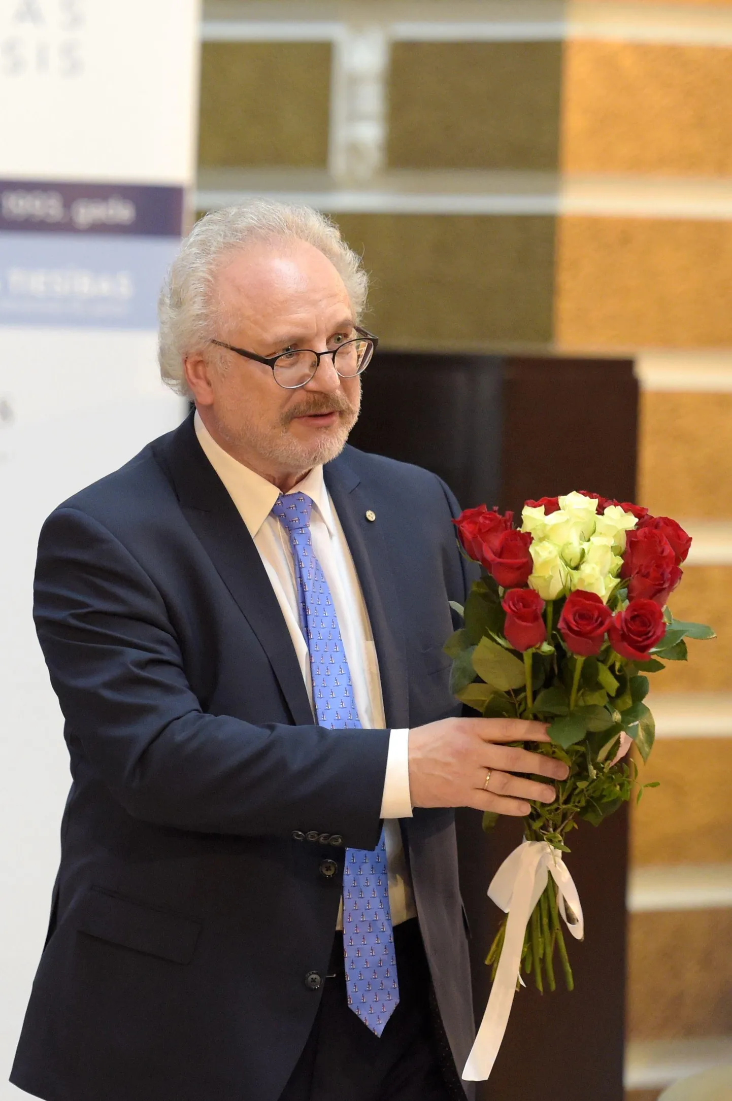 Üks Egils Levitsi tugevus on pikk rahvusvaheline karjäär Euroopa Inimõiguste Kohtu ja Euroopa Kohtu kohtunikuna, samuti tohutu panus lõunanaabrite riigiõiguse loomisse.