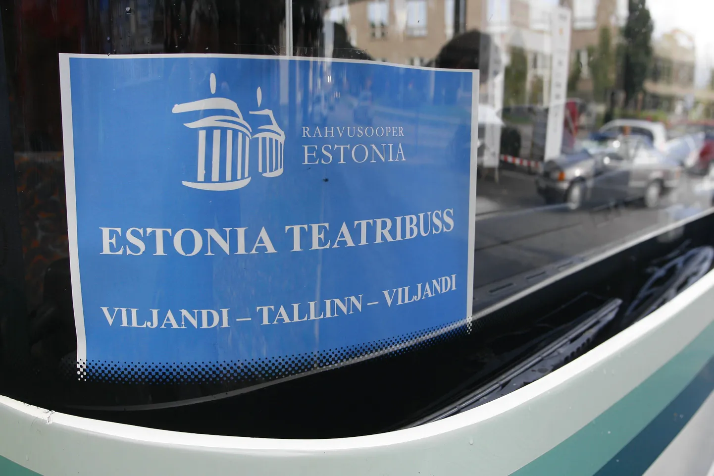 Teatribuss