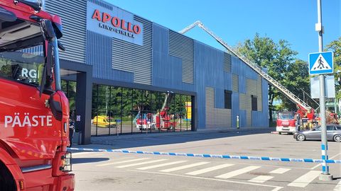 Jõhvi suurimast kaubanduskeskusest evakueeriti põlengu tõttu kõik inimesed