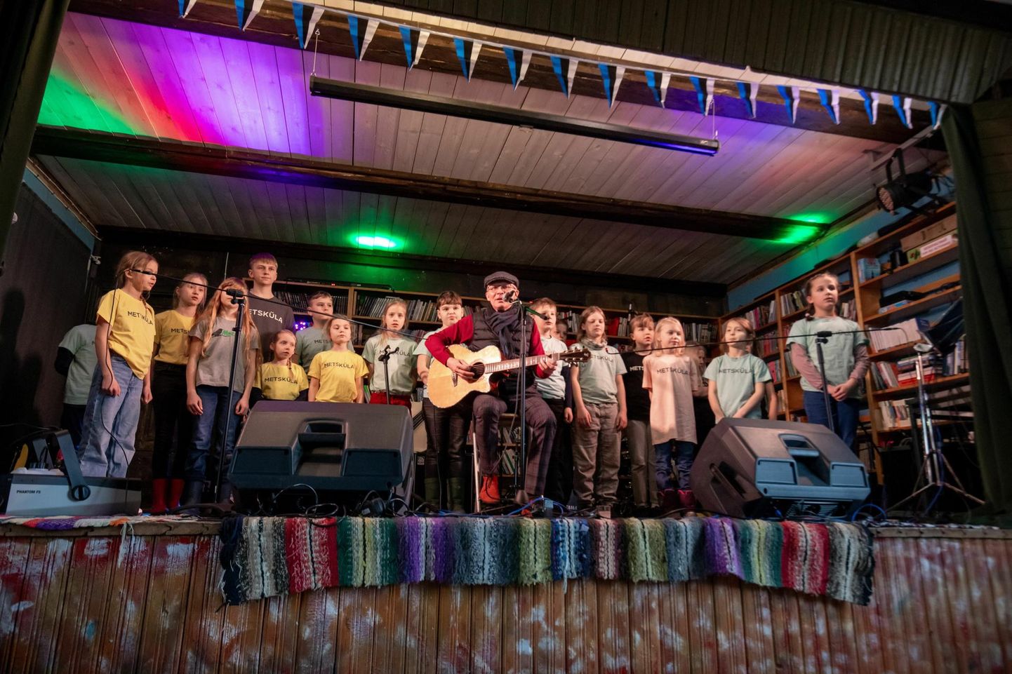 Reedel koguti heategevuskontserdi “Koolitunne” abiga Metsküla kooli toetuseks üle 60 000 euro.