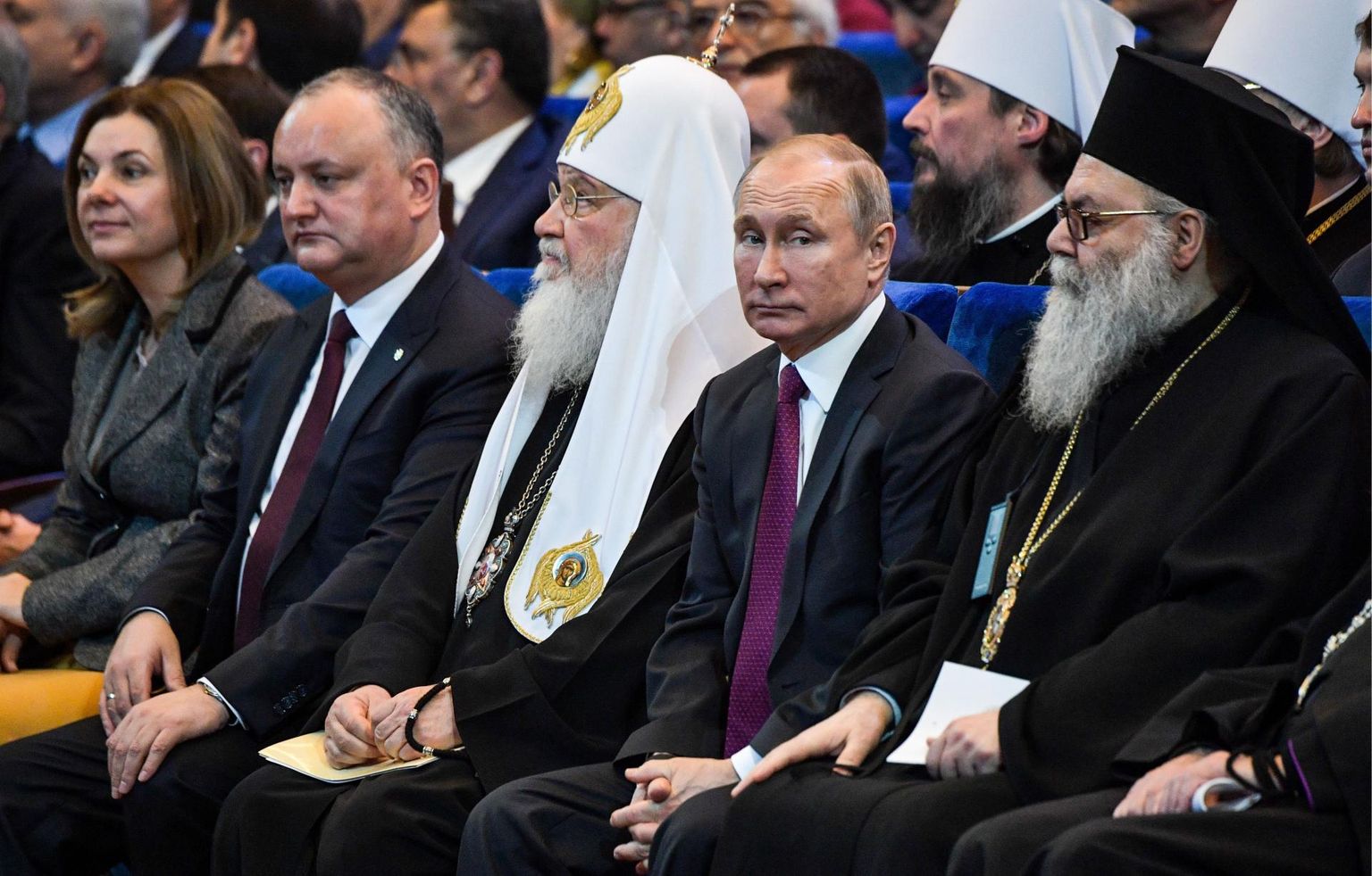 Vene vaimselt uueneva režiimi õigeusukiriku patriarh Kirill (pildil keskel) teatas juba seitse aastat tagasi, et «inimõigused on globaalne ketserlus».