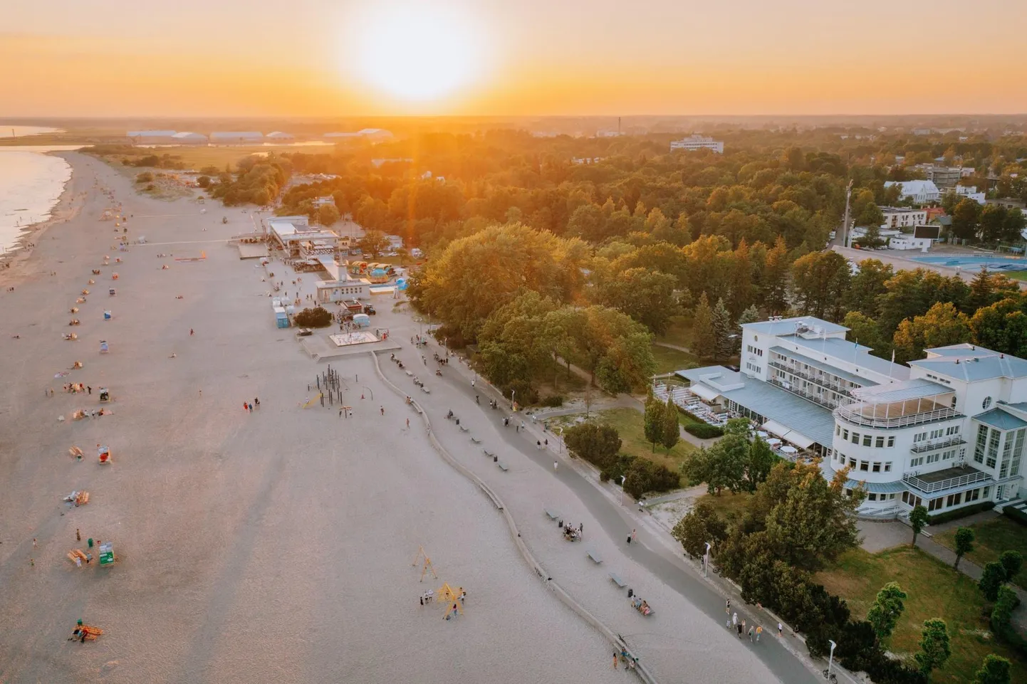 Pärnus on tänavu olnud 13 troopilist ööd.