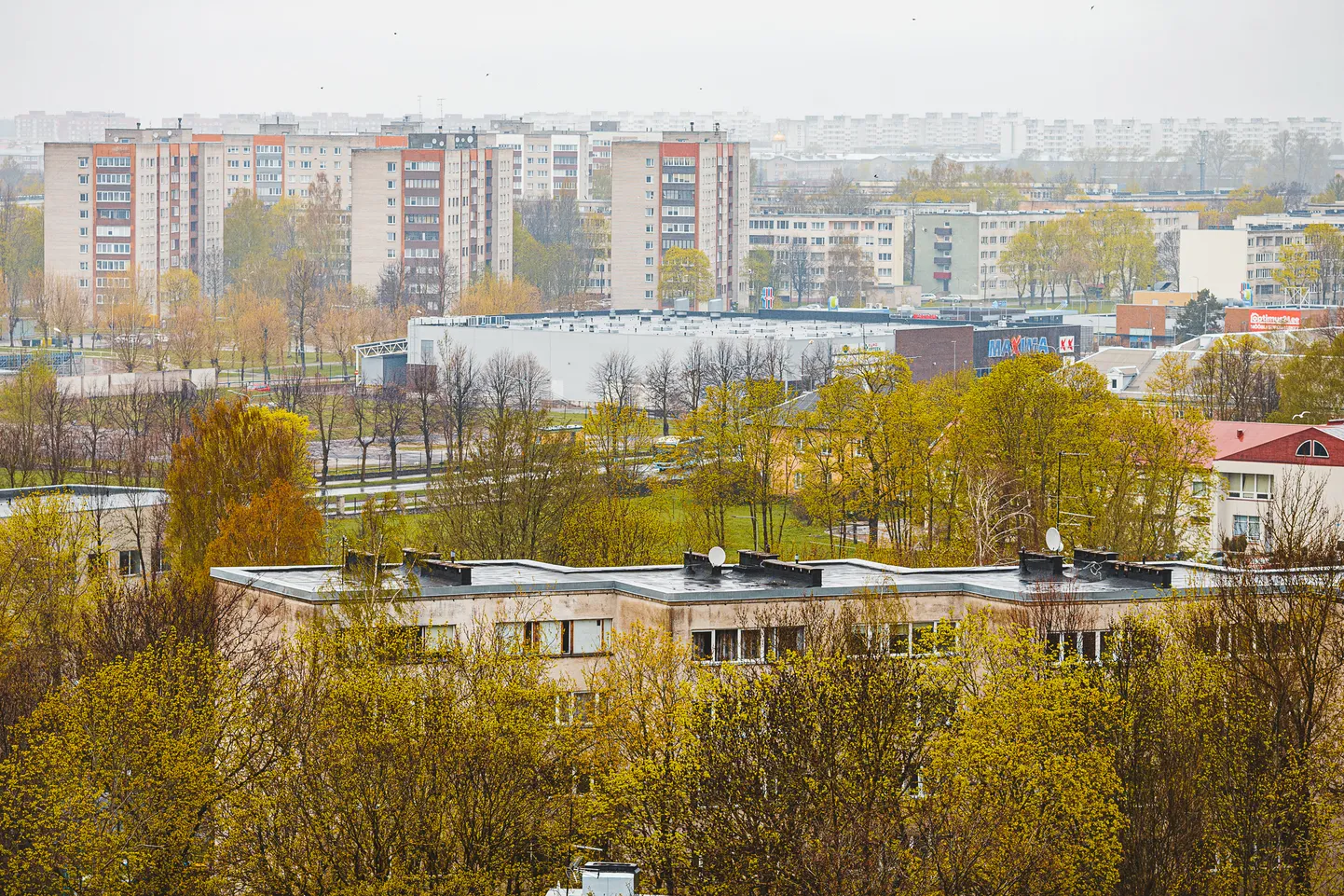 Вид на квартирные жилые дома в Кренгольмском районе Нарвы.