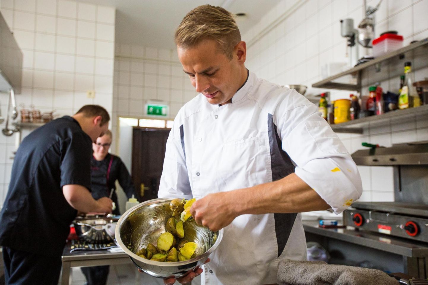 116 pakutava ameti seas leiab Pärnumaal tööd kolm kokka.