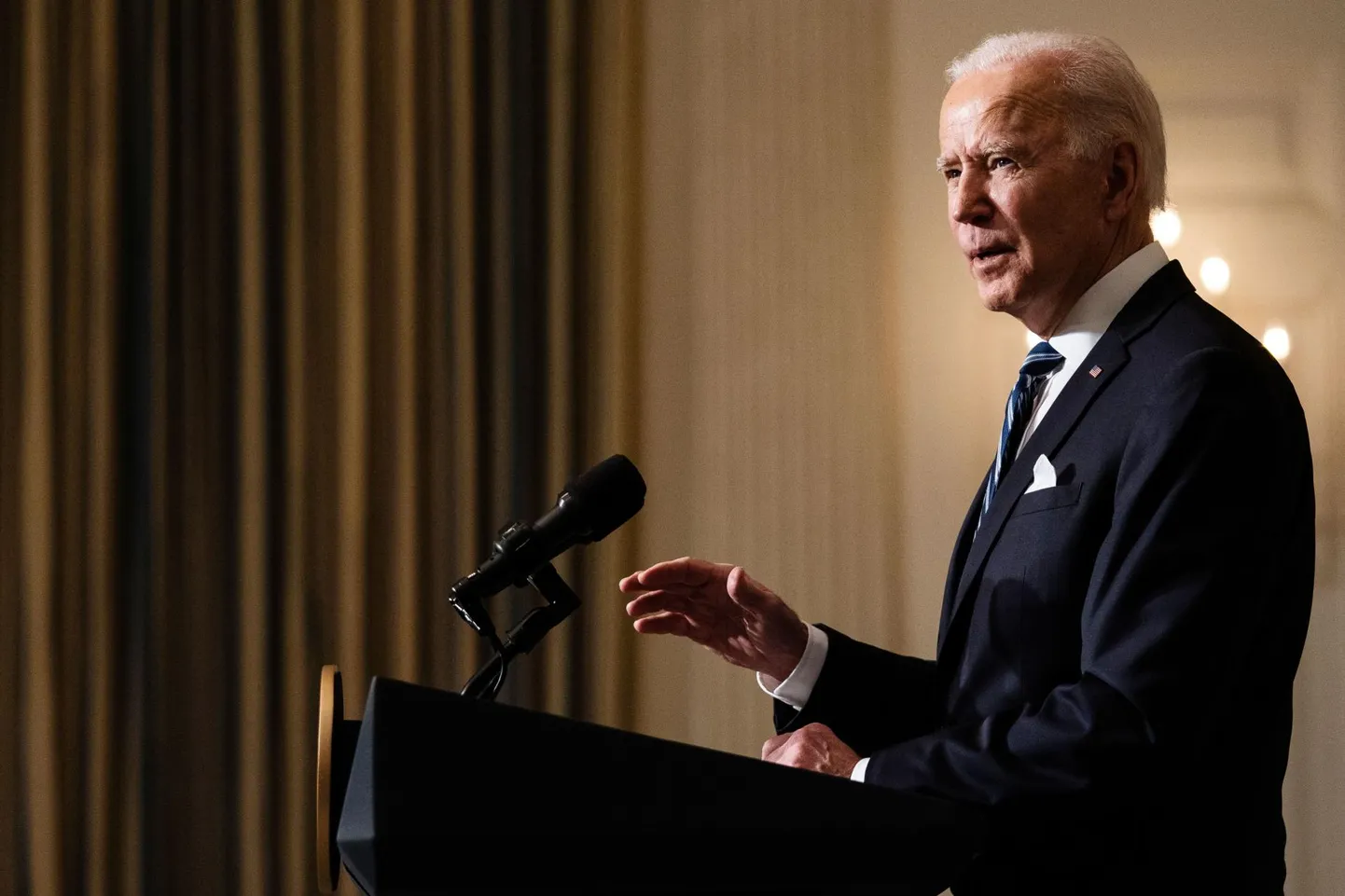 Joe Bideni pöördumine keskkonnateemalisi määrusi allkirjastades.   FOTO: RS / MPI / Capital Pictures / Scanpix