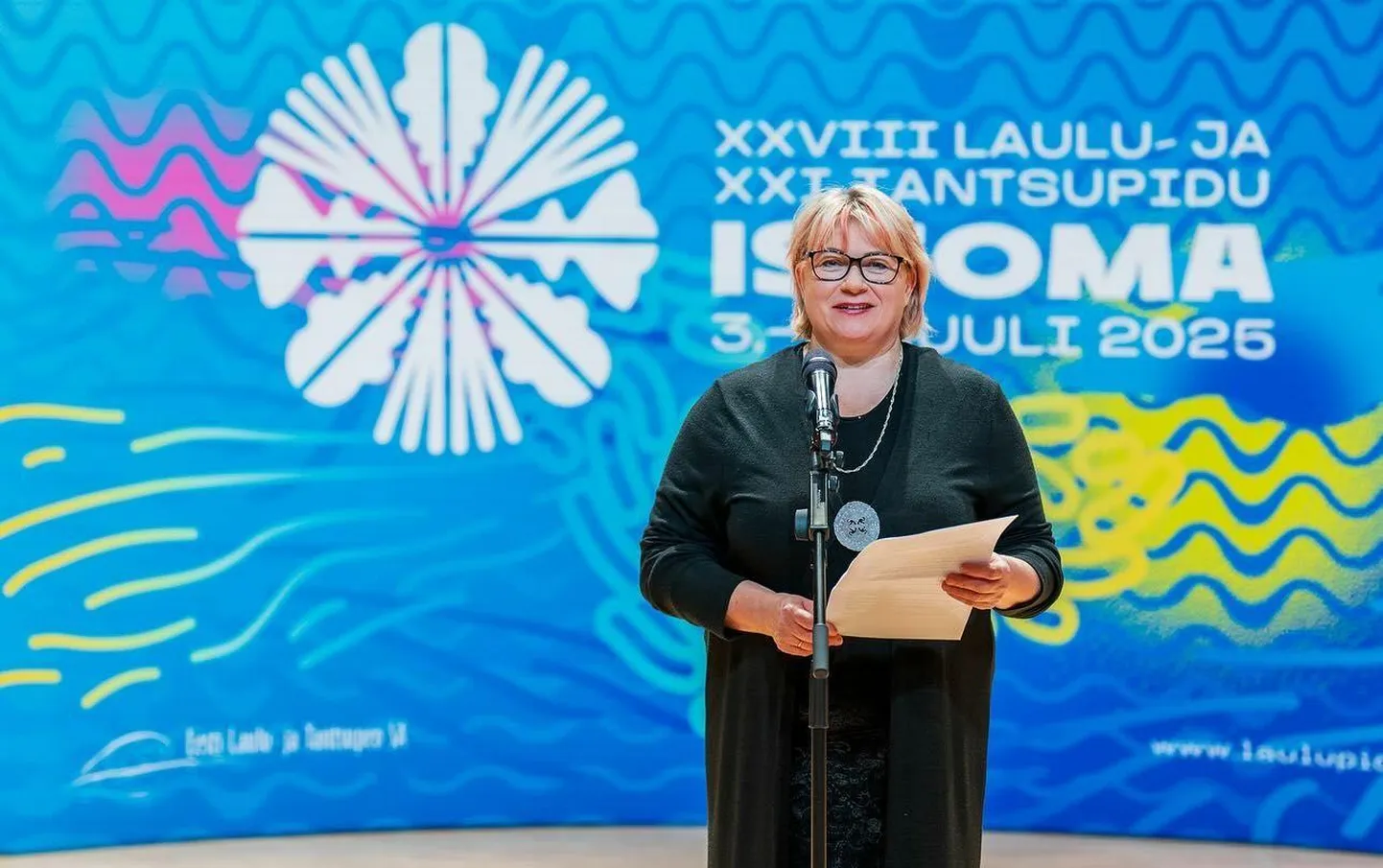 Laulupeo kunstilise juhi Heli Jürgensoni sõnul on repertuaar üles ehitatud nii, et kõik murdepiirkonnad on esindatud.