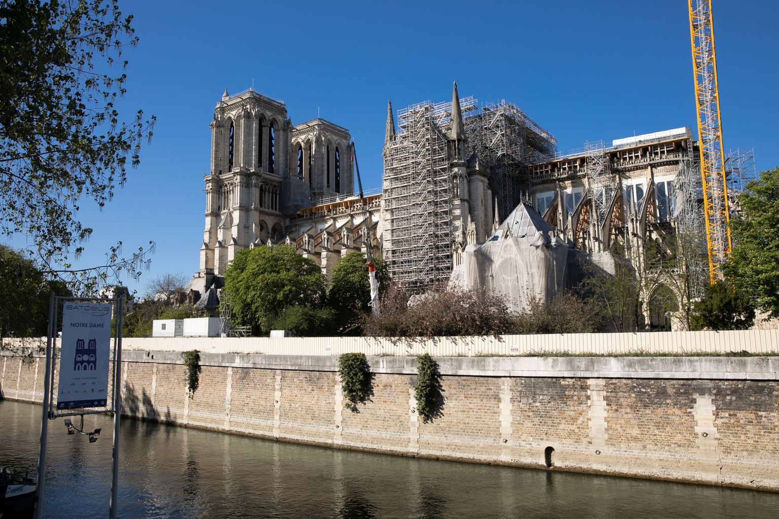 Pariisi Jumalaema kirik 2020. aasta aprillis.