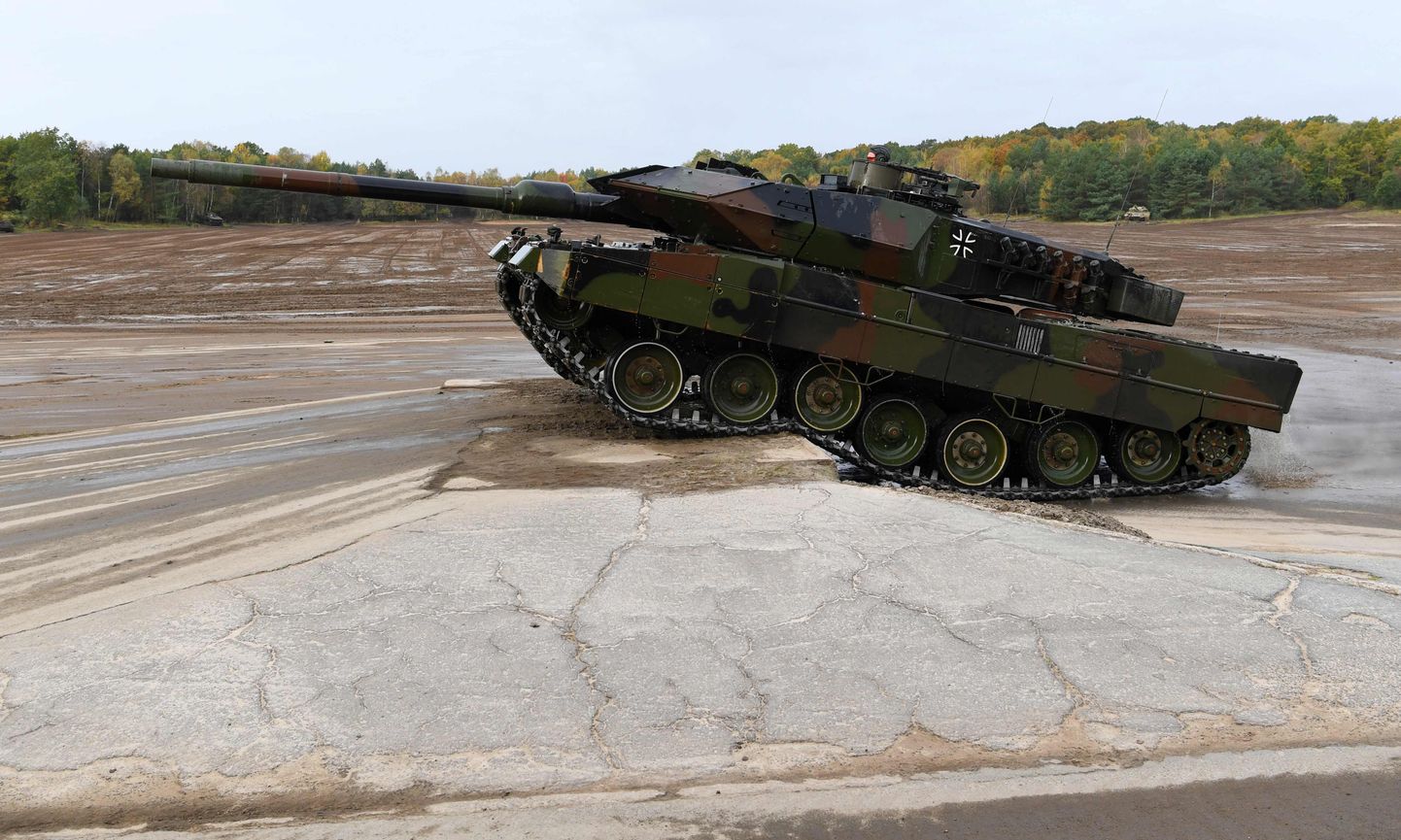 "Leopard 2"