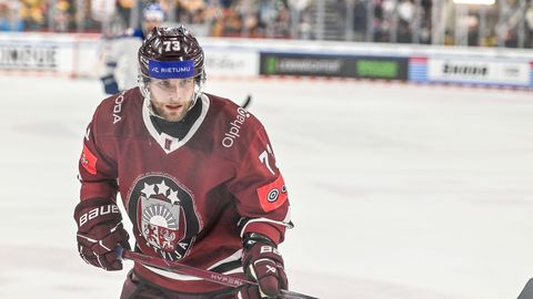 Сборная Латвии начала хоккейную весну с поражения