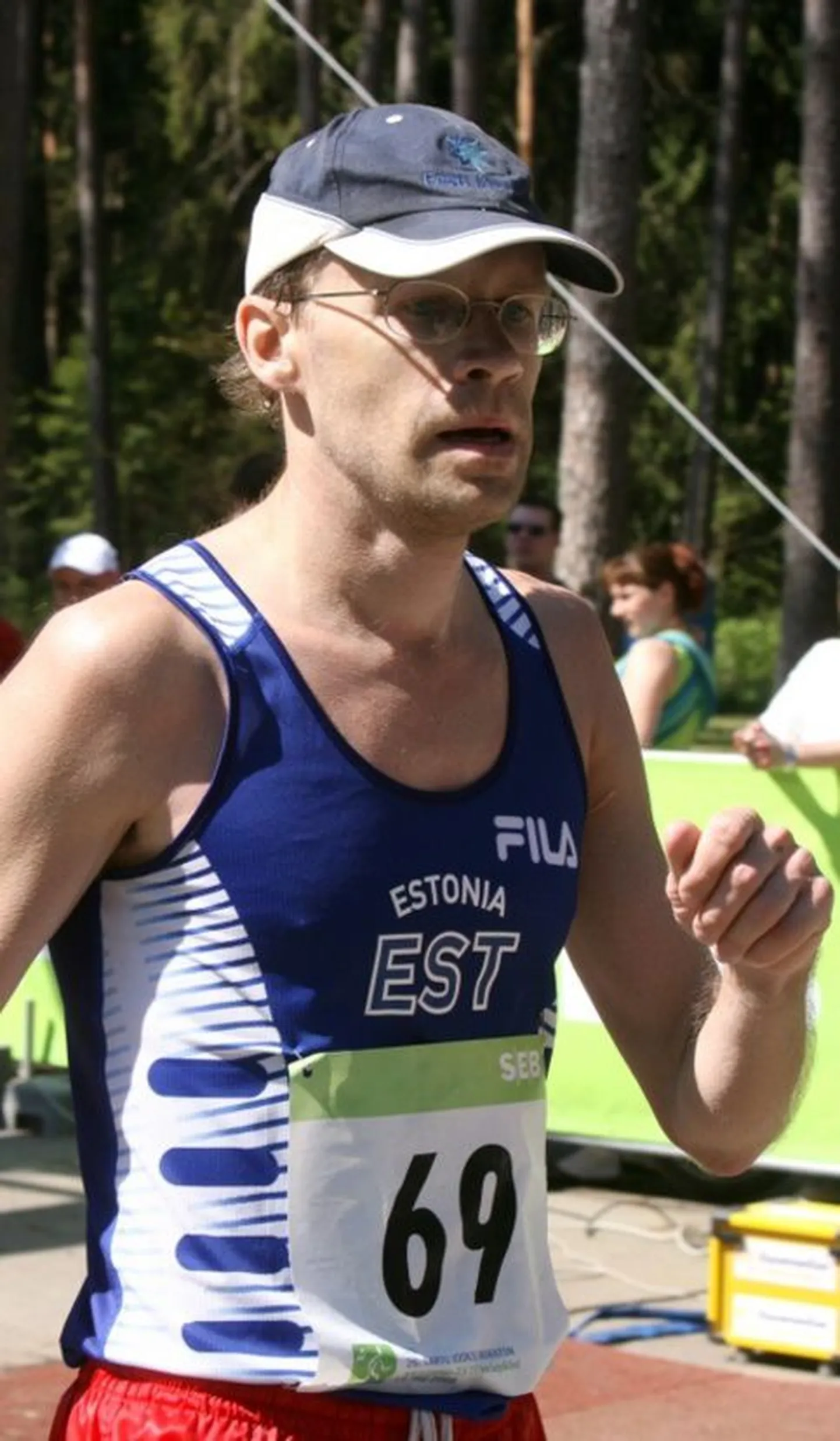 Priit Pullerits Tartu jooksumaratonil.