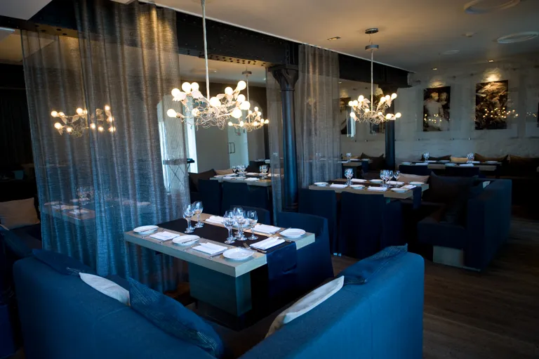 Restoran Ö on aastate jooksul võtnud vastu hulgaliselt meeldivaid külalisi, kuid ka mõned need, kellest pole kuigi helge mälestus maha jäänud.
