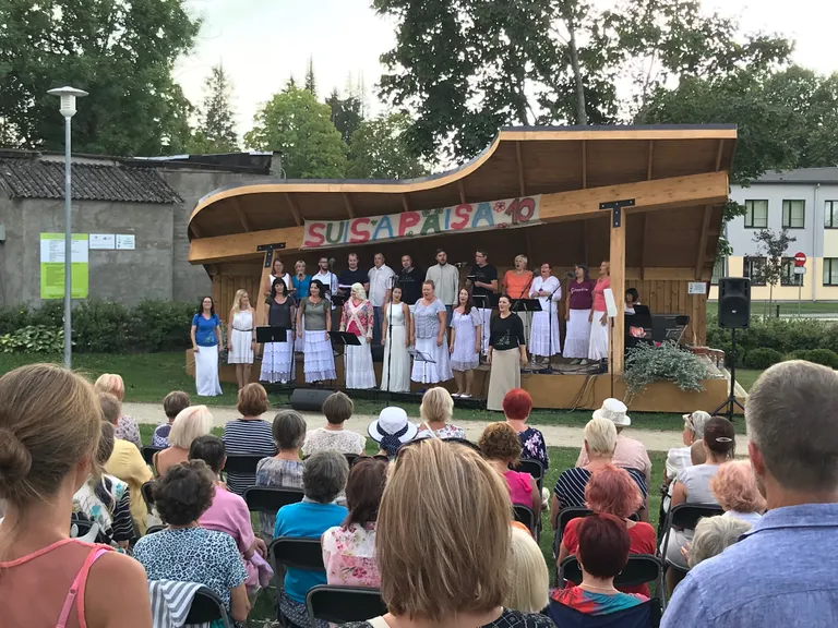 Ansambli Suisapäisa kontsert