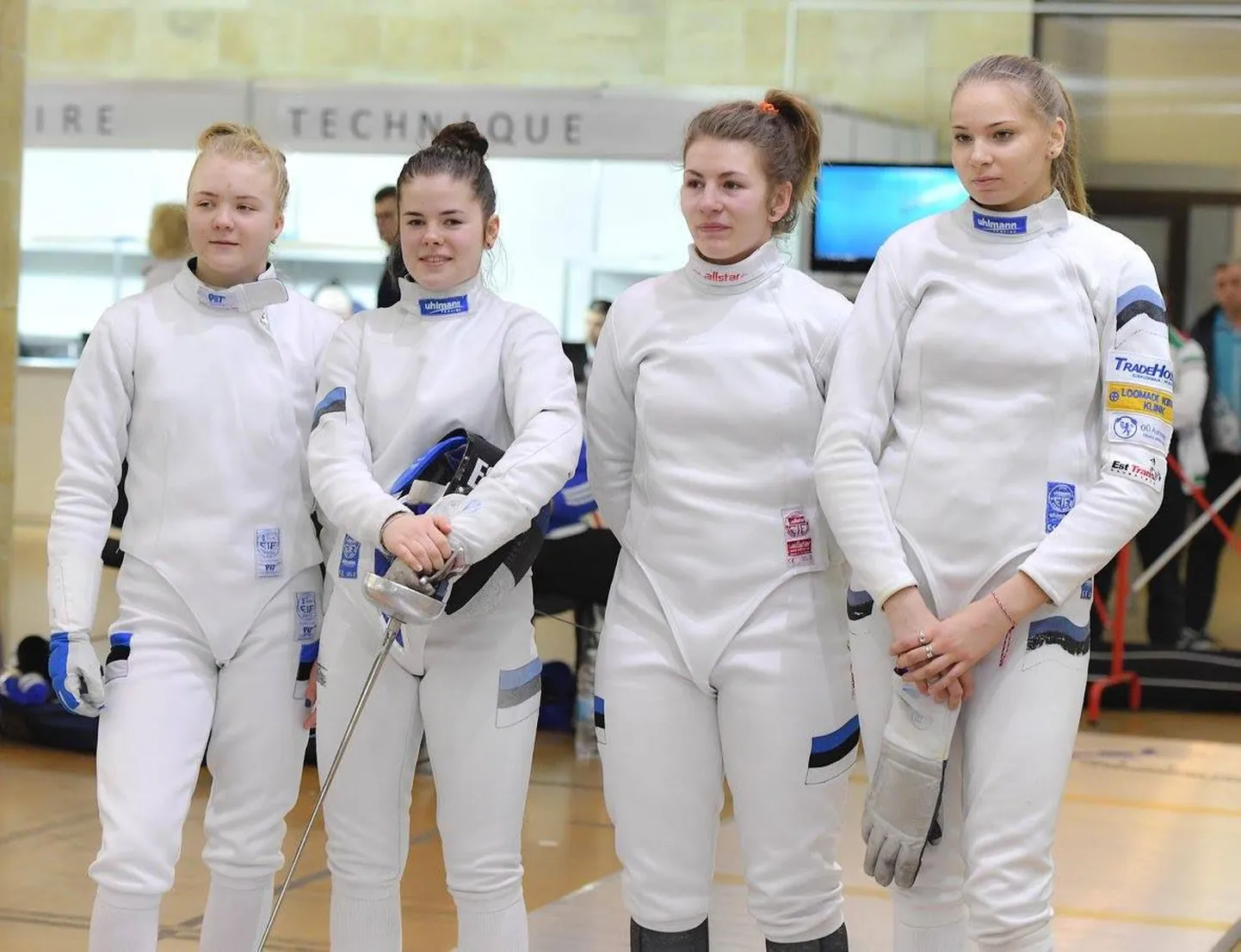 Vasakult Karoliina Komissarova, Sandra Skoblov, Carmen-Lii Targamaa, Karoliine Loit.