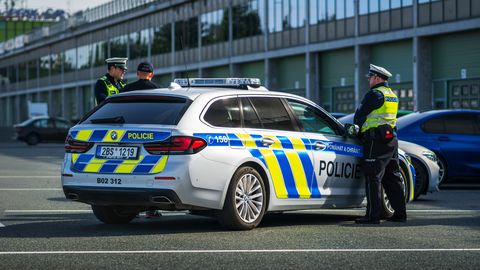 Čehijā saistībā ar futbola spēļu rezultātu ietekmēšanu veikti vairāki aresti