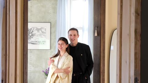 KORDUMATU KODU ⟩ Aiakäruga kolitud, armastusega kujundatud: näitlejate Iris Viru ja Ken Rüütli kodu lugu