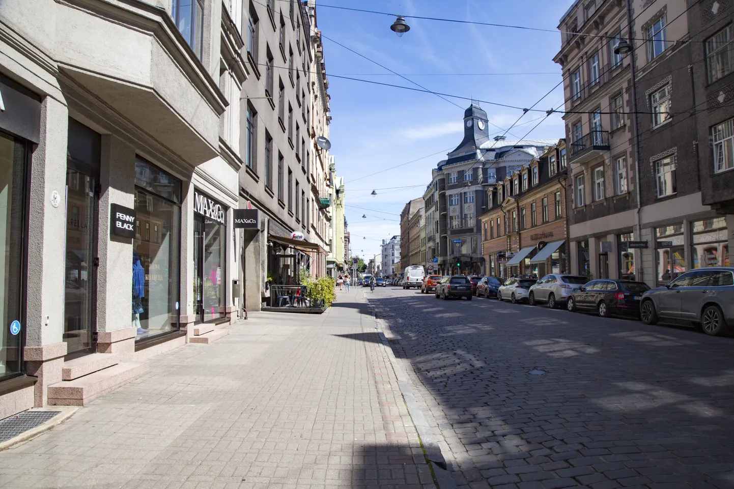 Tērbatas iela.