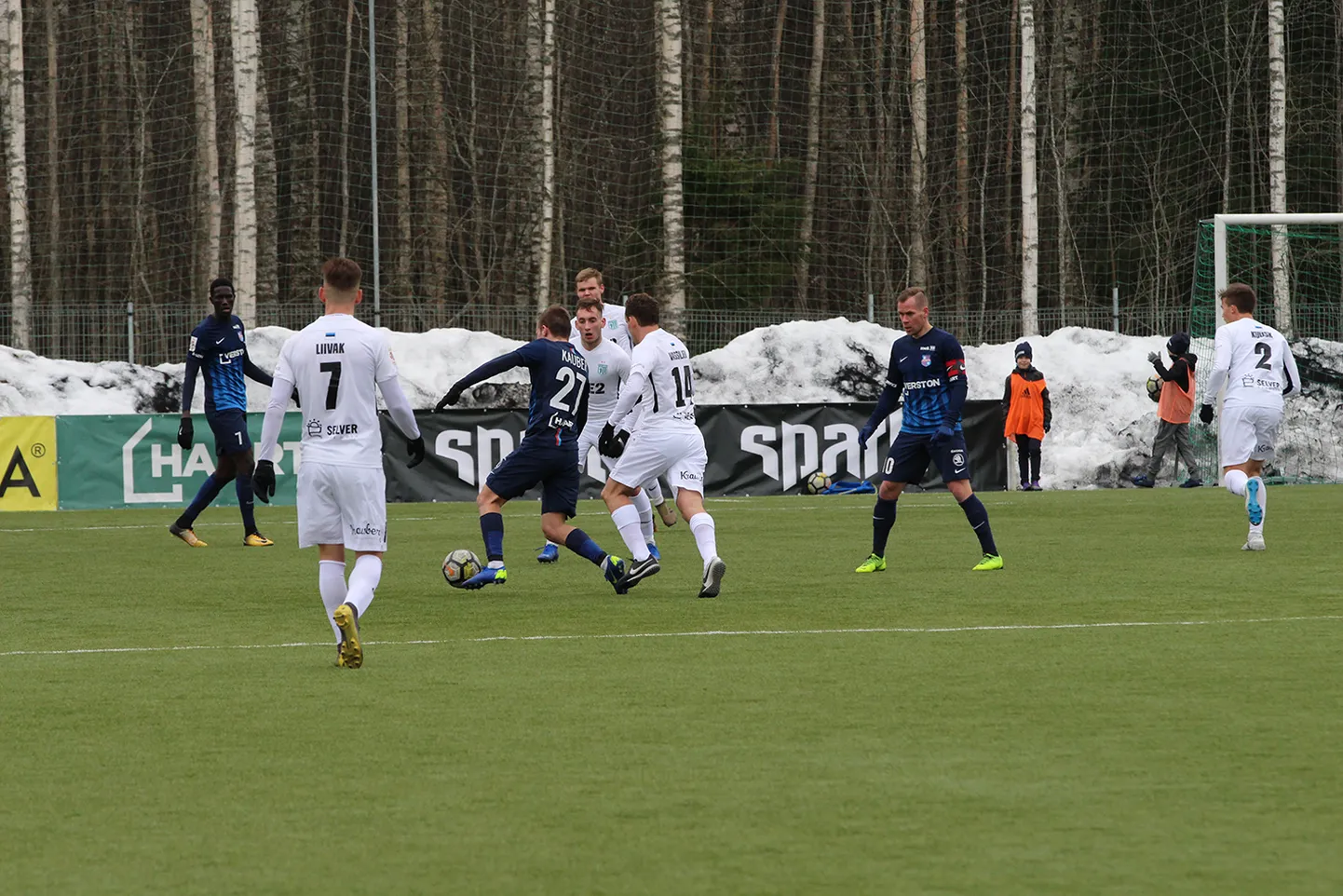 aide kunstmurustaadionil Paide linnameeskond-Tallinna FC Flora