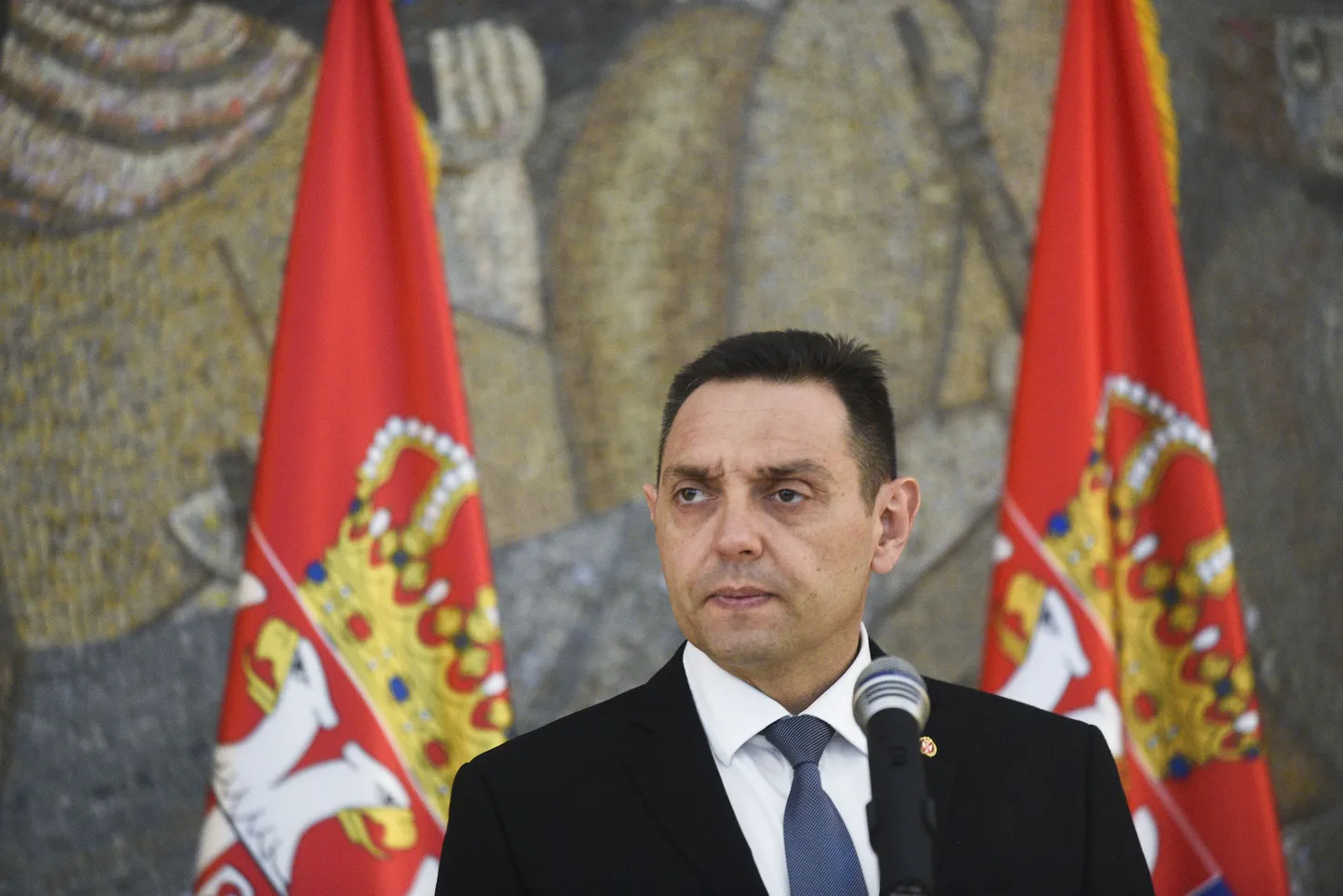 Serbijas aizsardzības ministrs Aleksandrs Vulins