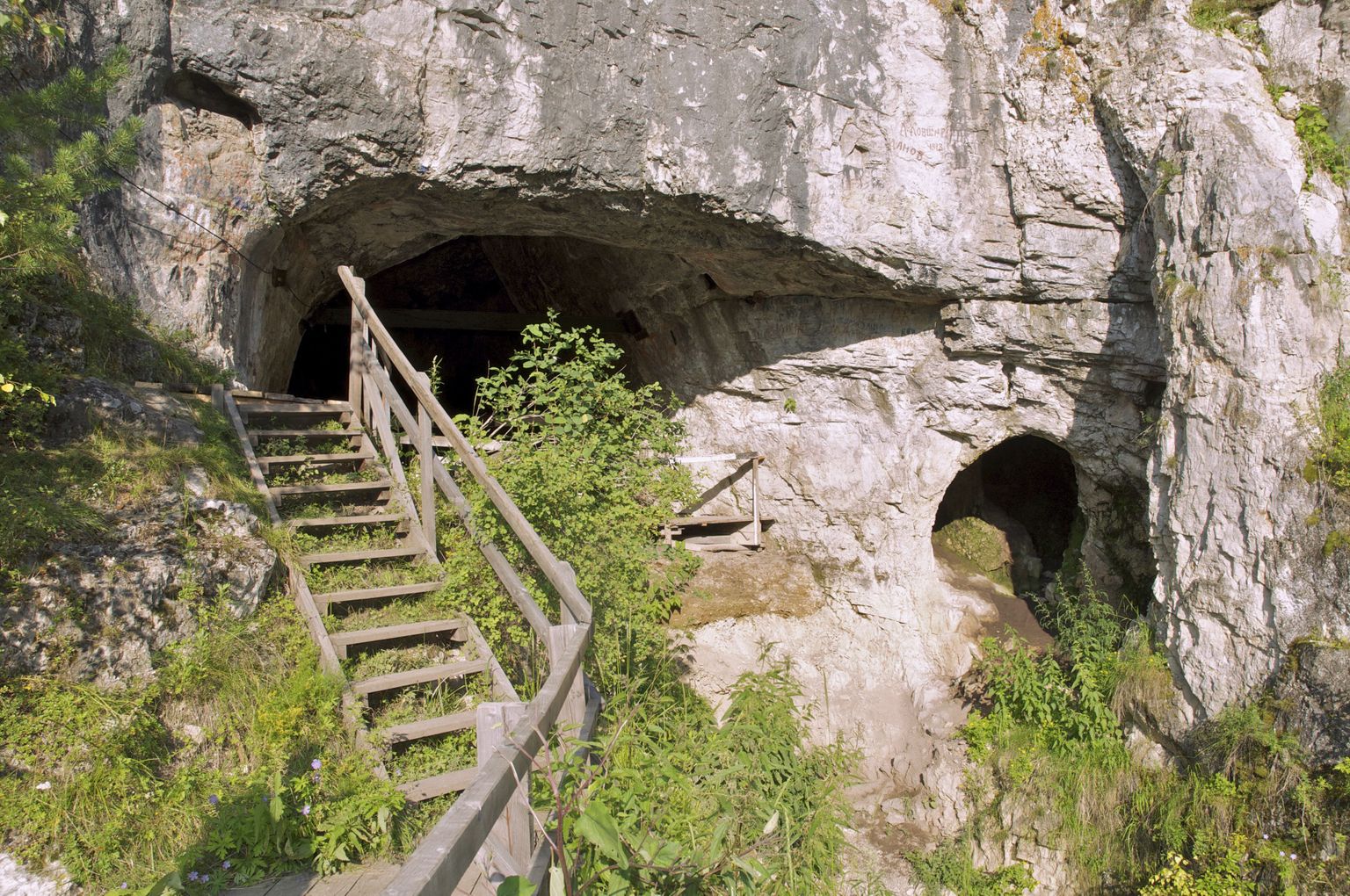 Denisovi koobas Altai mägedes.