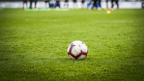 "Drošajiem pieder pasaule." Valdība atbalsta jaunā futbola stadiona projekta turpināšanu