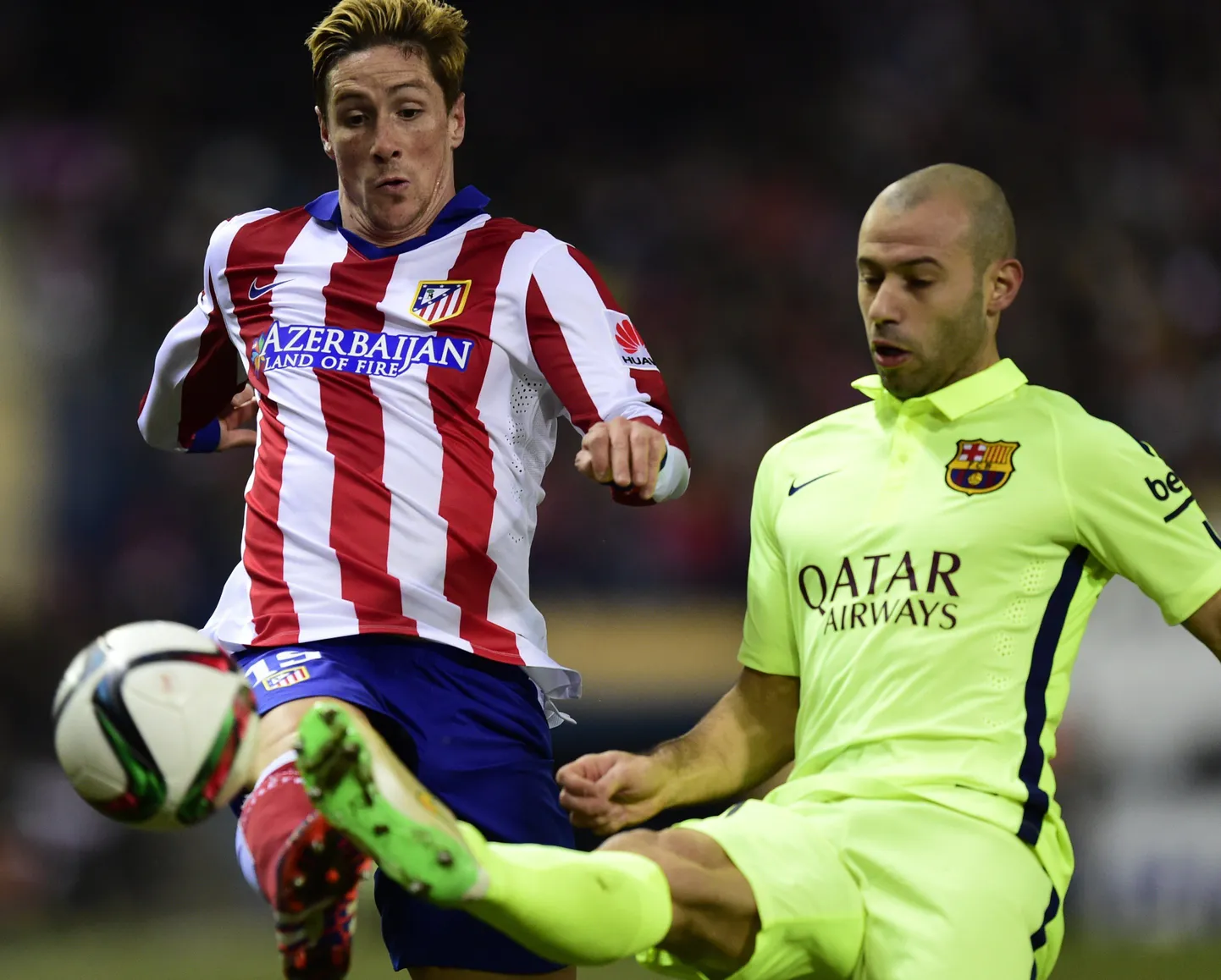 Javier Mascherano (paremal).