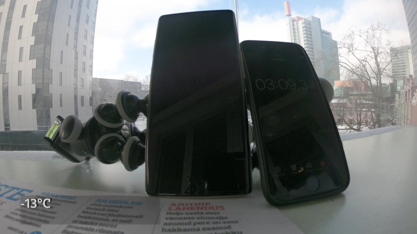 Videotest! iPhone vs Samsung: kumma aku kärvab pakases kiiremini