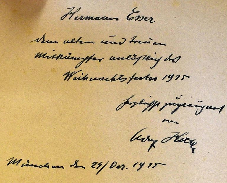 Adolf Hitleri autogrammiga «Mein Kampf».